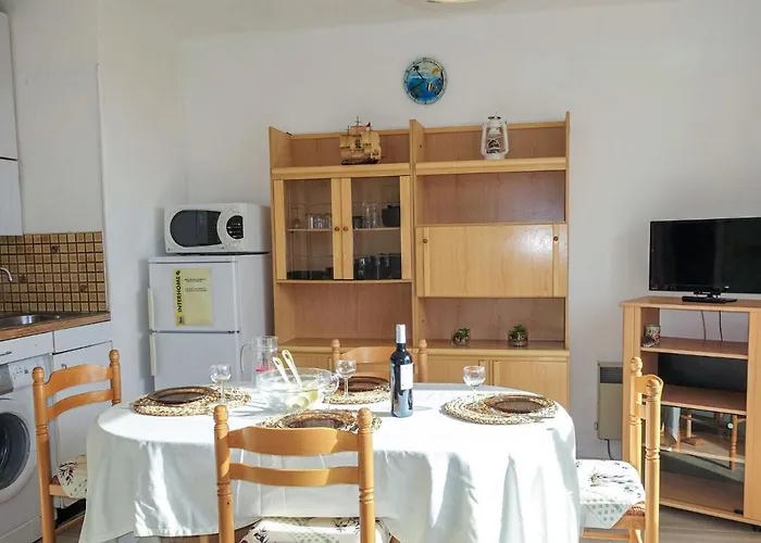 Apartman Corsaires 63 By Interhome